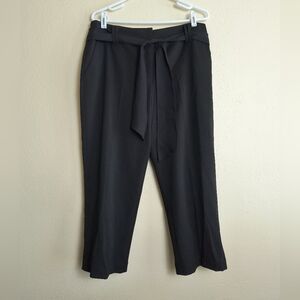 Elegant Black Tie-Waist 12 Cropped Women's Pants